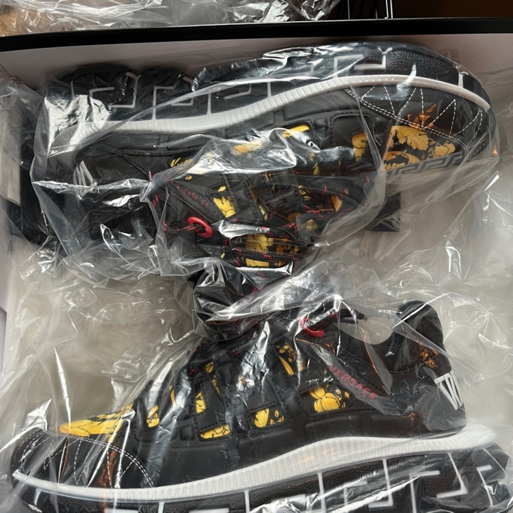 Versace Trigreca Baroque Size 42 (Men’s 9)